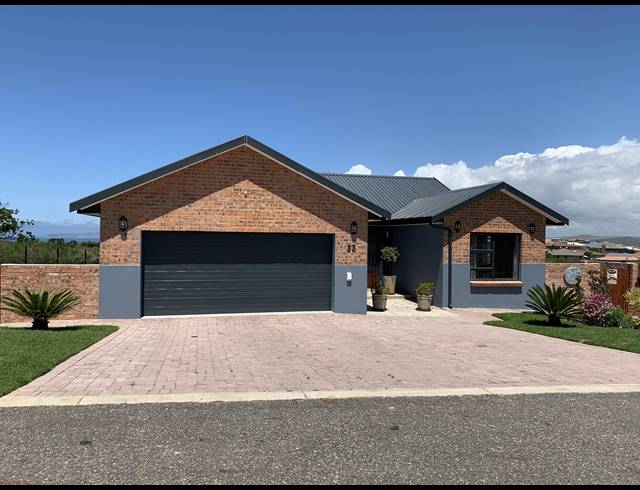 3 BEDROOM GATED ESTATE SOLD IN REEBOK